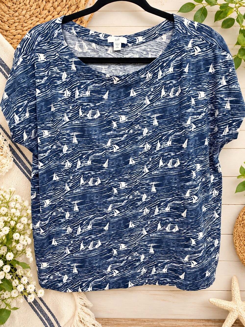 J.Jill Navy Blue White Sailboat Print Short Sleeve Top Sz Large Coastal Nautical